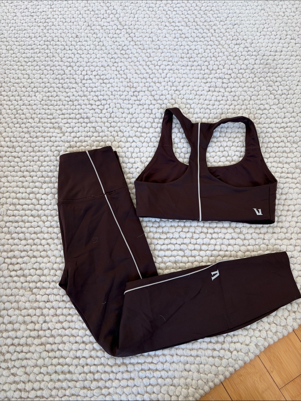 Vuori chocolate brown set